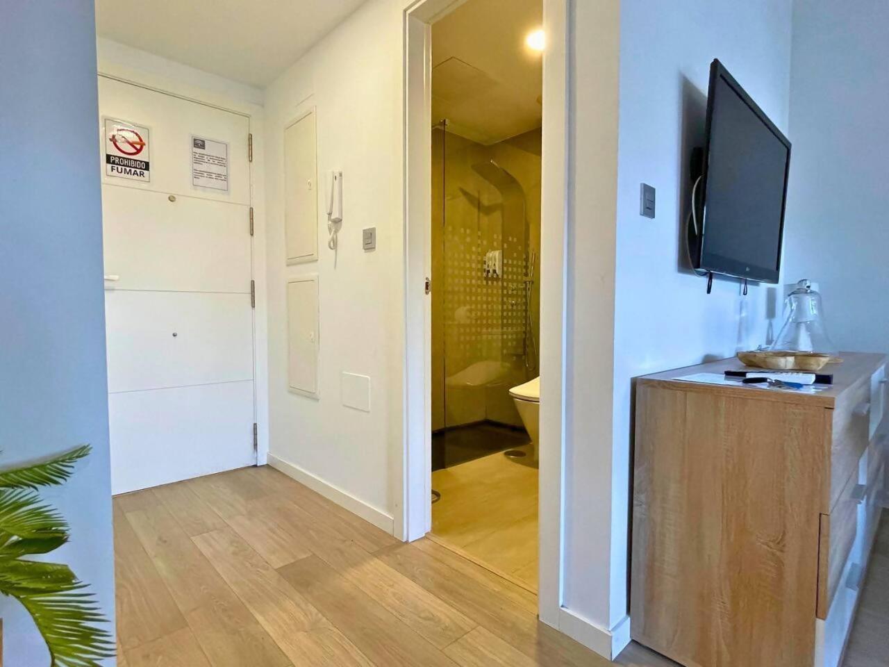 Home4U Apartamento Con Cochera Granada Luaran gambar