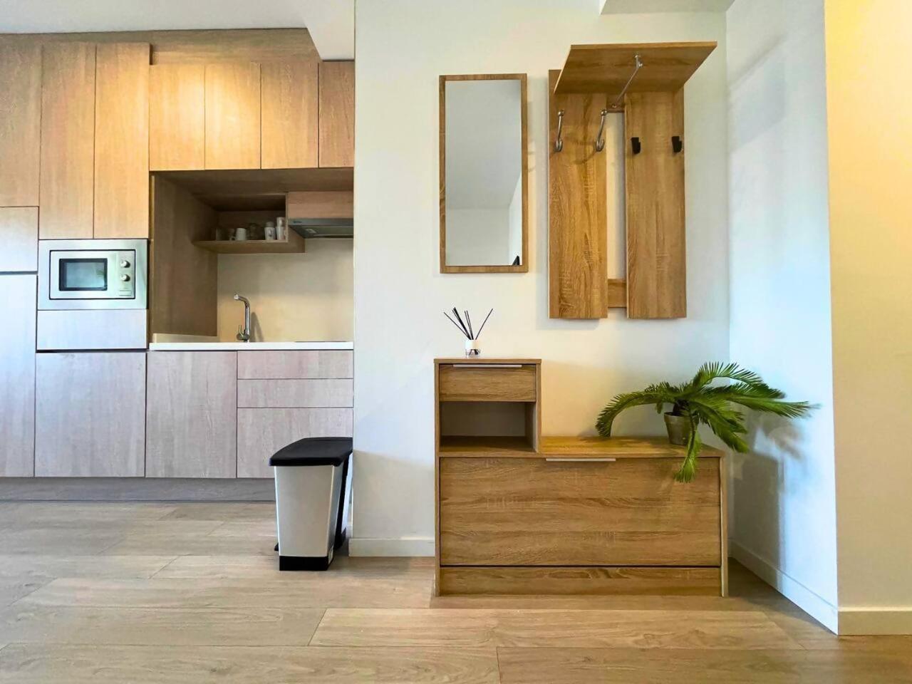 Home4U Apartamento Con Cochera Granada Luaran gambar