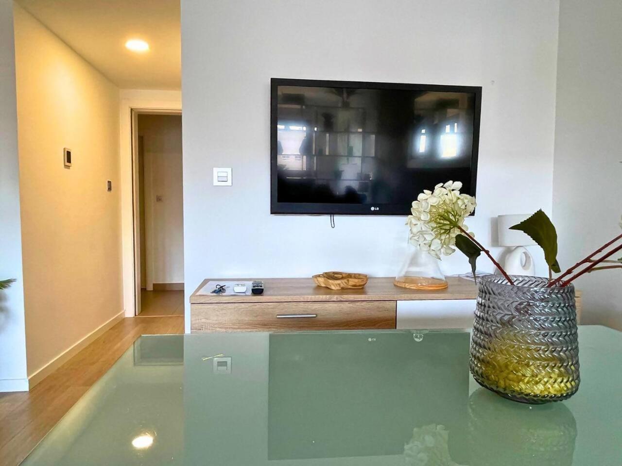 Home4U Apartamento Con Cochera Granada Luaran gambar