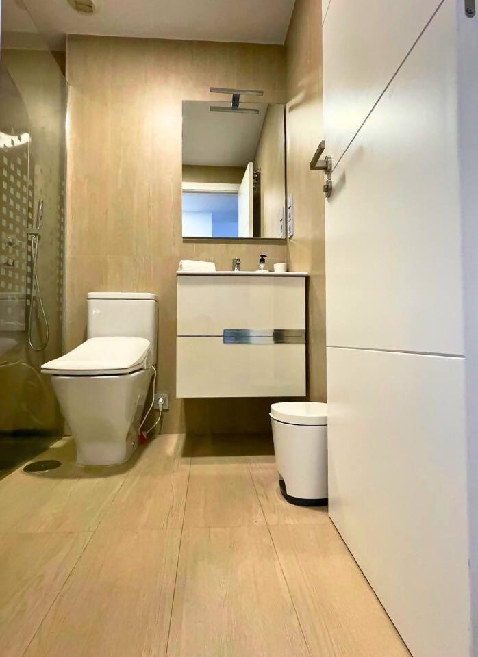 Home4U Apartamento Con Cochera Granada Luaran gambar