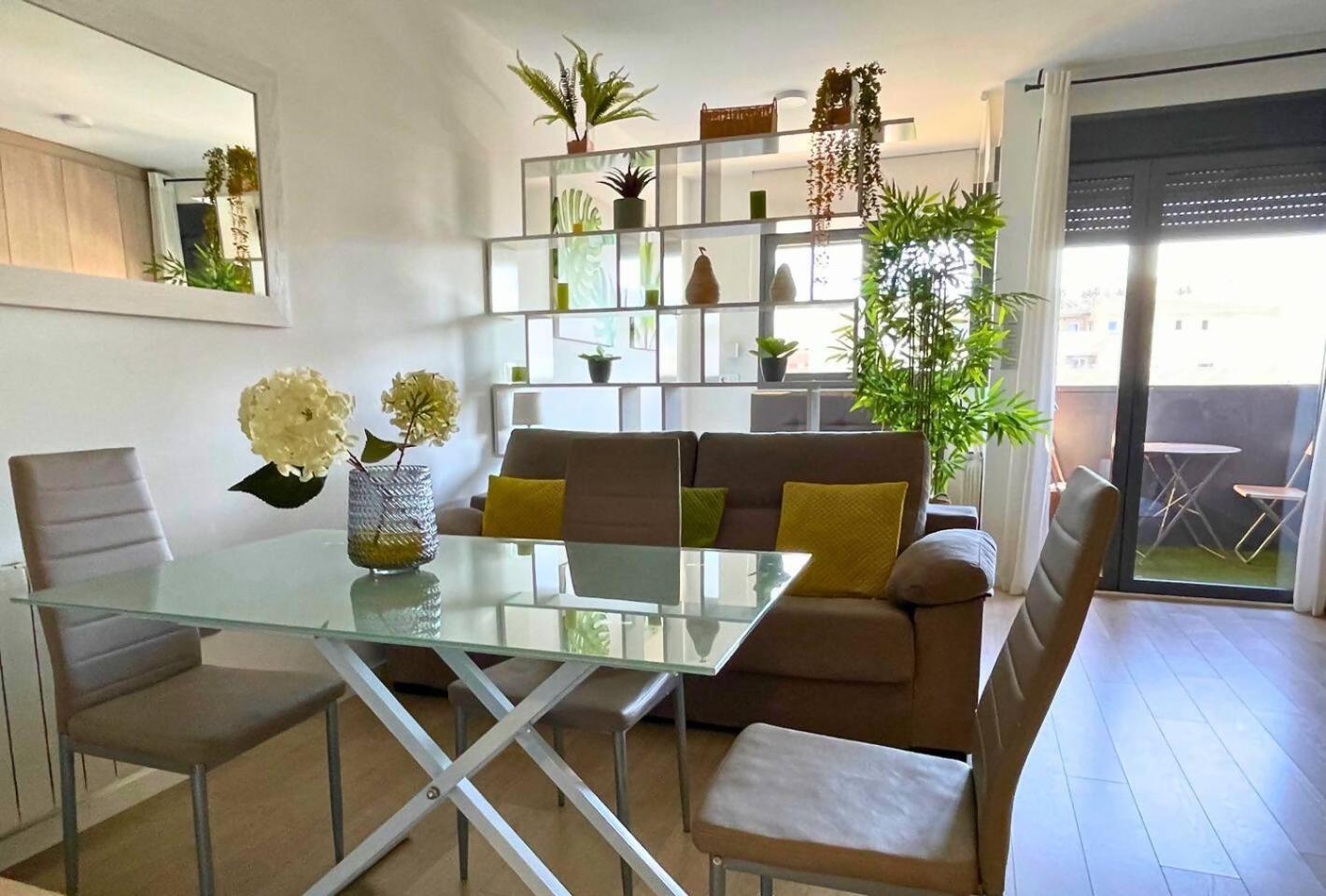 Home4U Apartamento Con Cochera Granada Luaran gambar